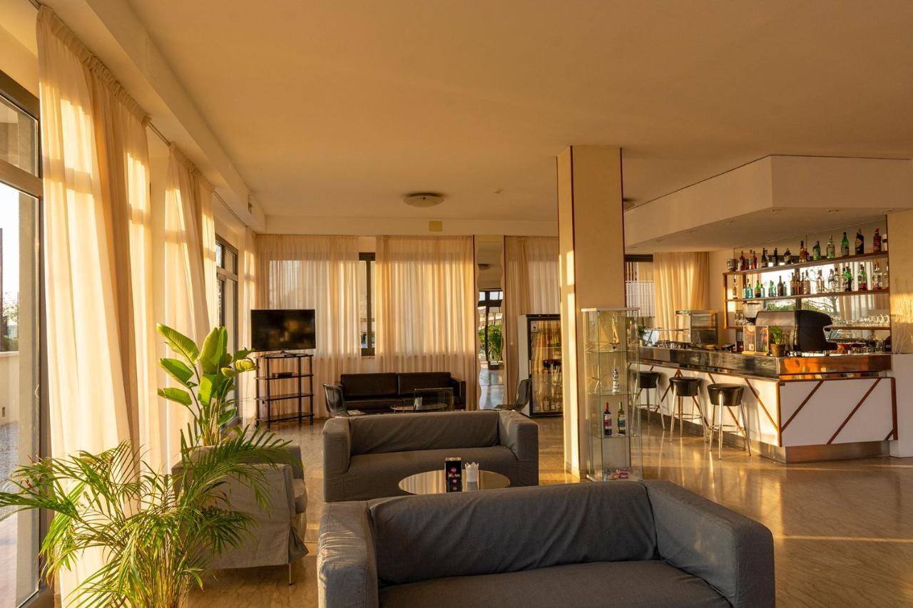 Atlas Hotel