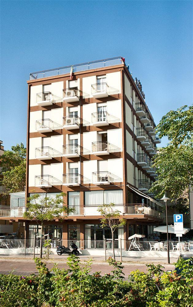 Hotel Atlas 3*